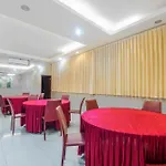 Oyo 92771 Hotel Marina Andalas